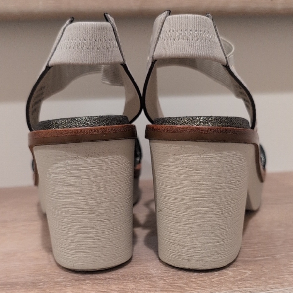Naked Feet Black and White Platform Sandals - Picture 5 of 9